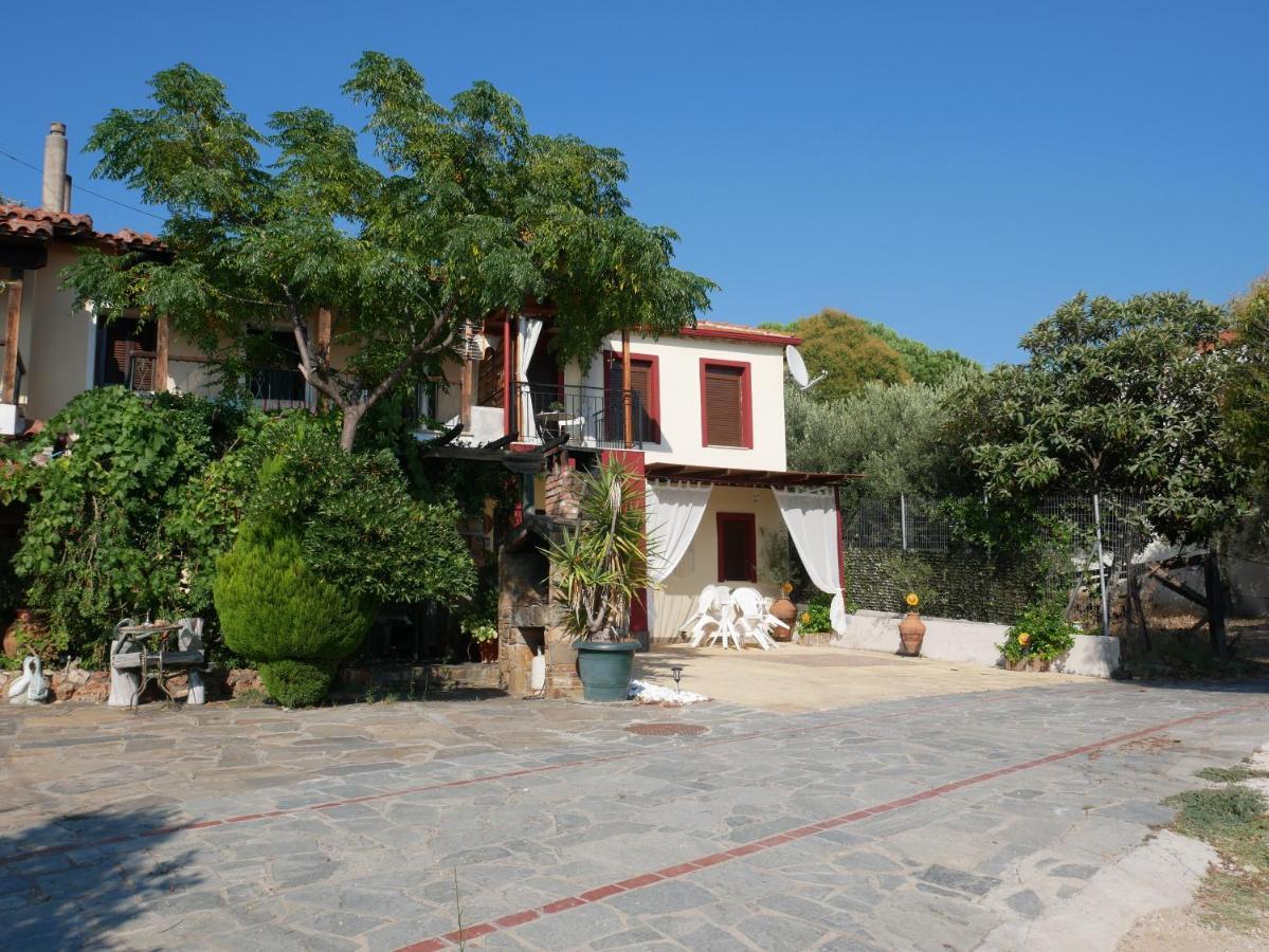 Casa Di Grigoris Villa Nikíti Kültér fotó